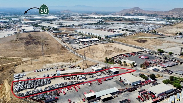  Commercial for Sale in Bloomington, California