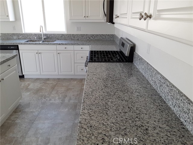 21108 Bison Mesa Road, Riverside CA: https://media.crmls.org/medias/0e3111af-a4eb-4ca3-b87f-7d146c019ccc.jpg