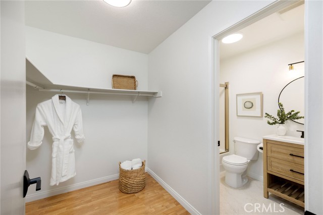 6000 Bixby Village Drive, Long Beach CA: https://media.crmls.org/medias/0e3123f2-04b0-4051-a7ef-63f283db2d19.jpg