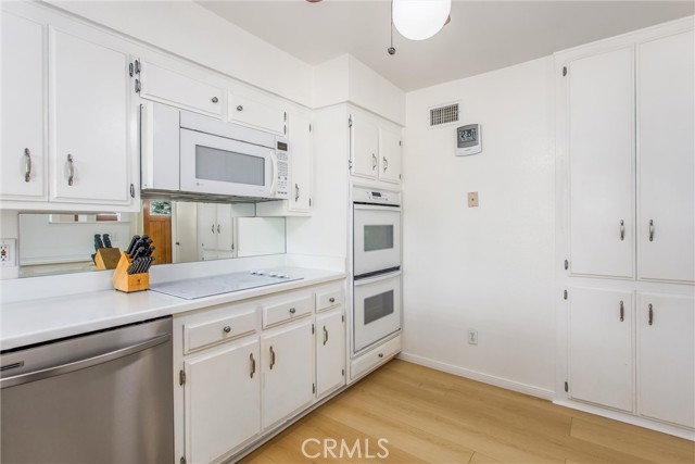 Detail Gallery Image 12 of 31 For 199 Summit View Dr #E,  Calimesa,  CA 92320 - 2 Beds | 2 Baths