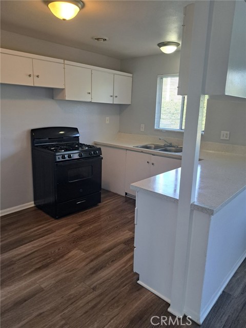 1935 W Linden Street, Riverside CA: https://media.crmls.org/medias/0e317cda-b9a0-43dd-b1d9-aa3918e62d01.jpg