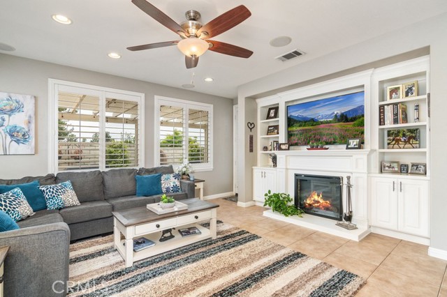 Detail Gallery Image 14 of 74 For 39463 Domaine Michael Dr, Murrieta,  CA 92563 - 3 Beds | 2 Baths