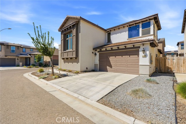 Detail Gallery Image 5 of 67 For 3432 W Good, Visalia,  CA 93277 - 3 Beds | 2/1 Baths