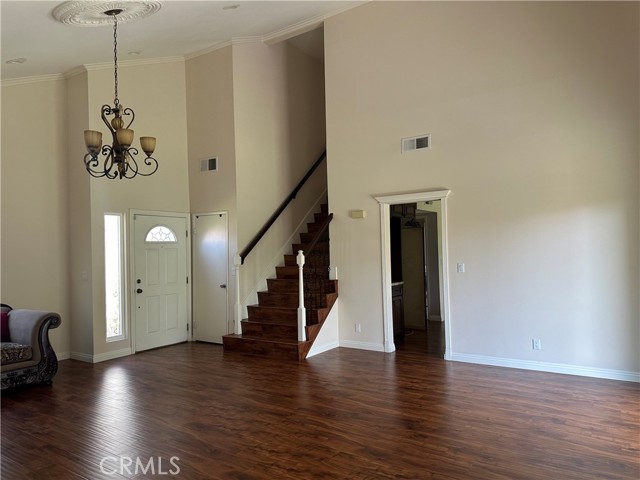 Detail Gallery Image 4 of 23 For 2280 Ash Ave, Upland,  CA 91784 - 3 Beds | 2/1 Baths