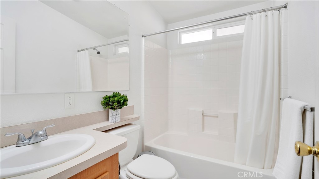 MLS #OC26157997 image #27