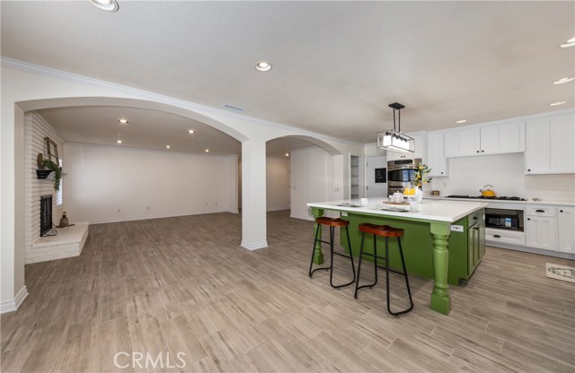 Breakfast Nook, Kitchen, Living Room