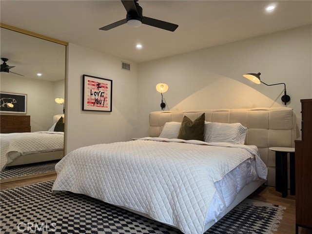 Detail Gallery Image 15 of 38 For 1401 12th #B,  Manhattan Beach,  CA 90266 - 3 Beds | 2 Baths