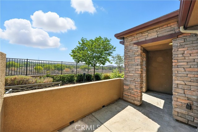Detail Gallery Image 20 of 52 For 28648 Pietro Dr, Valencia,  CA 91354 - 3 Beds | 3 Baths