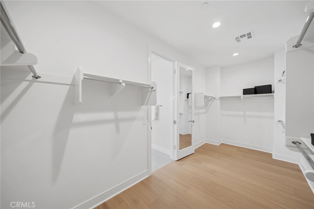 MLS #OC25239001 image #58