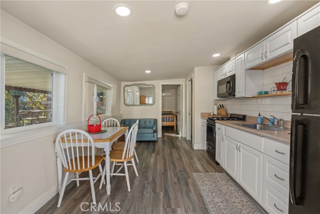 Detail Gallery Image 19 of 32 For 1848 W 78th, Los Angeles,  CA 90047 - – Beds | – Baths