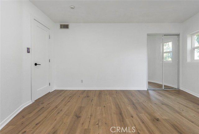 11101 Spanish Hills Dr, Corona CA: https://media.crmls.org/medias/0e35a928-2321-4c67-b84d-6ac03fd443c5.jpg