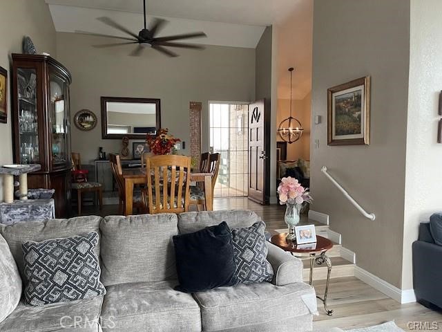Detail Gallery Image 24 of 26 For 2017 Orchard Dr #D,  Placentia,  CA 92870 - 3 Beds | 2/1 Baths