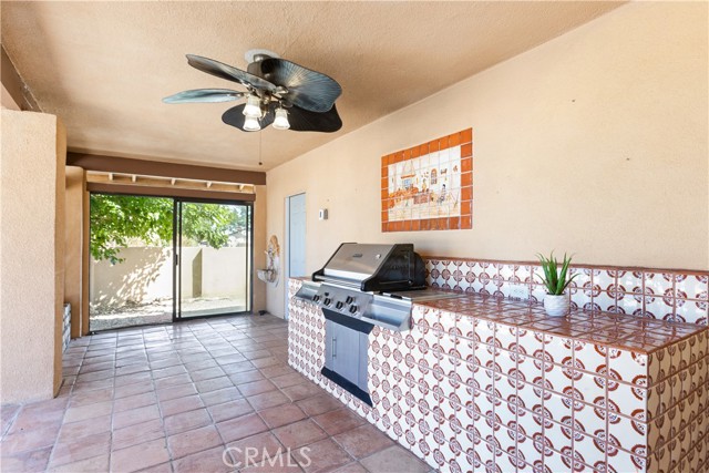 Detail Gallery Image 25 of 49 For 19375 Oshkosh Rd, Apple Valley,  CA 92307 - 4 Beds | 2 Baths