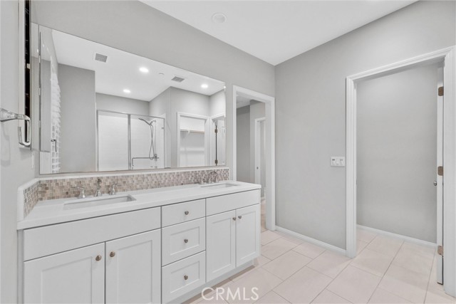 Detail Gallery Image 16 of 33 For 113 Full Sun, Irvine,  CA 92618 - 3 Beds | 2/1 Baths