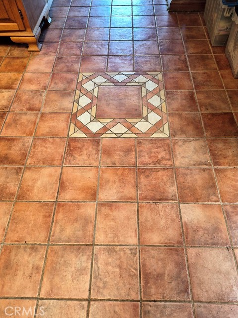 Detail Gallery Image 6 of 12 For 2085 Cabot, Merced,  CA 95348 - 3 Beds | 1 Baths