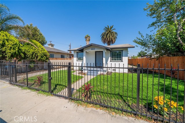 8622 Prince Avenue  Los Angeles CA 90002