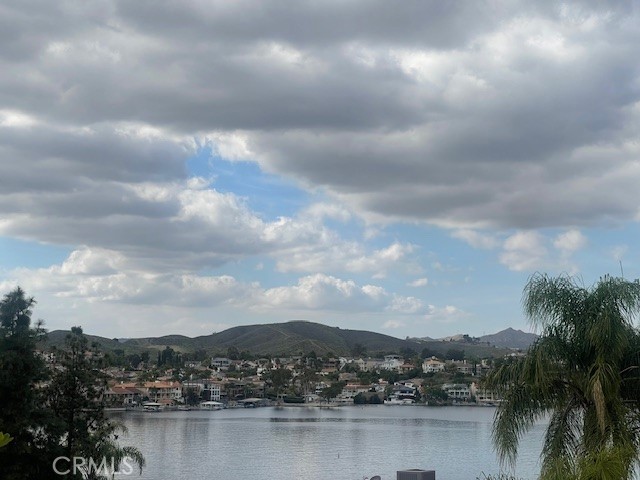 Detail Gallery Image 11 of 20 For 22637 Cascade, Canyon Lake,  CA 92587 - 3 Beds | 2/1 Baths