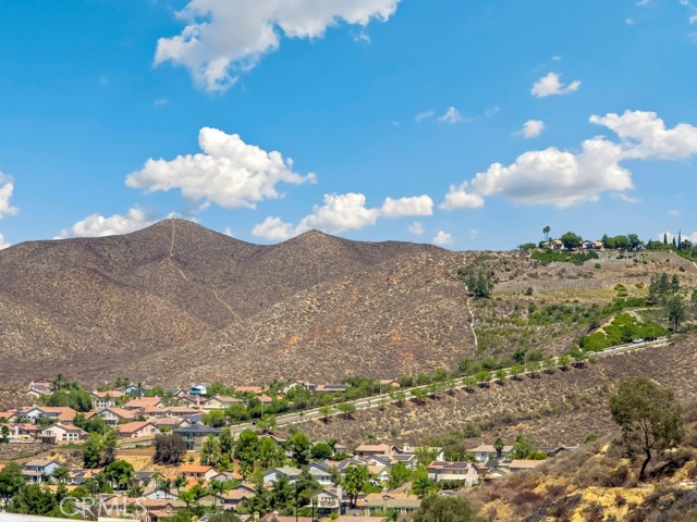 Detail Gallery Image 4 of 19 For 15333 Oak Tree Dr #110,  Lake Elsinore,  CA 92532 - 2 Beds | 2 Baths