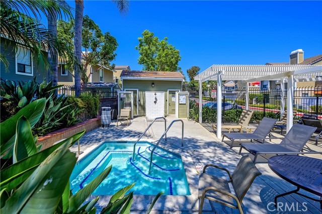 Detail Gallery Image 25 of 37 For 25 Clover Ln #359,  Aliso Viejo,  CA 92656 - 2 Beds | 2 Baths