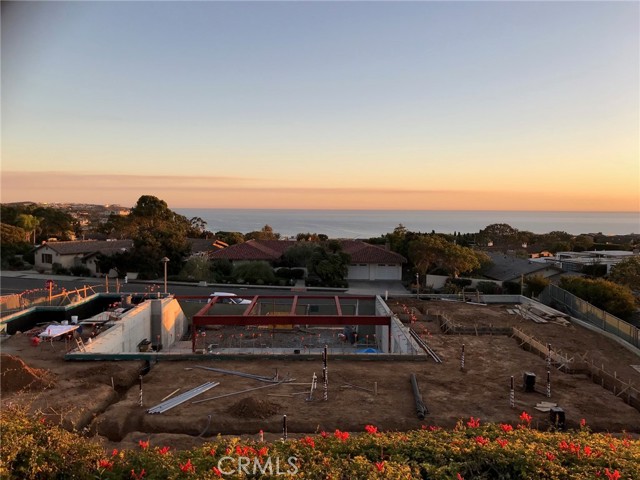 Detail Gallery Image 1 of 25 For 32711 Caribbean Dr, Dana Point,  CA 92629 - 5 Beds | 5/1 Baths