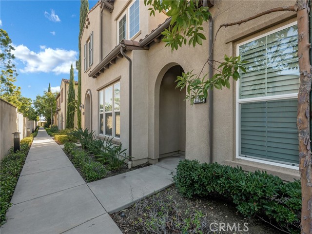 Front Image Thumbnail for CRSR25233526