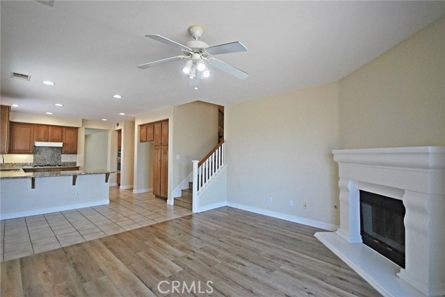 27849 Alta Vista Avenue, Valencia CA: https://media.crmls.org/medias/0e3afeb4-9c5b-46ea-a529-24beda79ead8.jpg