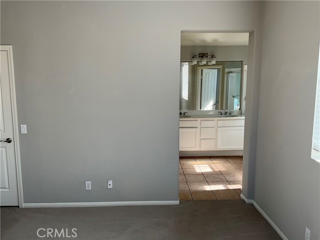 Detail Gallery Image 10 of 14 For 18 La Ronda, Irvine,  CA 92606 - 3 Beds | 3 Baths