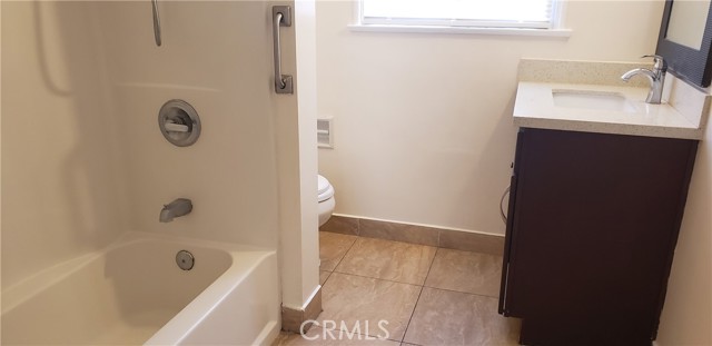 Detail Gallery Image 9 of 15 For 832 S Greenwood Ave, Montebello,  CA 90640 - 3 Beds | 2 Baths