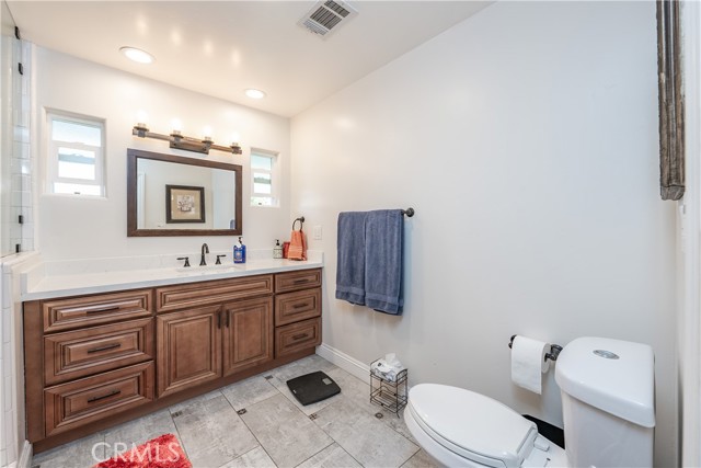 Detail Gallery Image 34 of 70 For 2061 Short Dr, Hanford,  CA 93230 - 3 Beds | 2 Baths