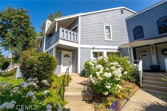 Detail Gallery Image 1 of 18 For 29125 Thousand Oaks Bld #D,  Agoura Hills,  CA 91301 - 2 Beds | 2 Baths