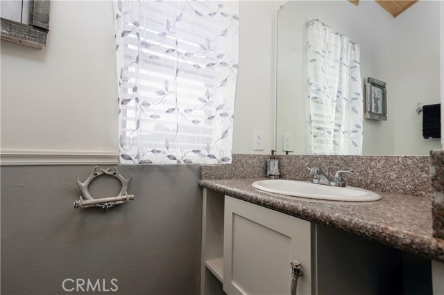 Detail Gallery Image 34 of 43 For 26201 Cumberland Rd, Tehachapi,  CA 93561 - 4 Beds | 2/1 Baths