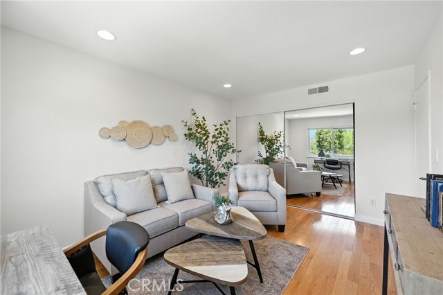 Detail Gallery Image 19 of 40 For 24415 Lemay St, West Hills,  CA 91307 - 5 Beds | 3 Baths