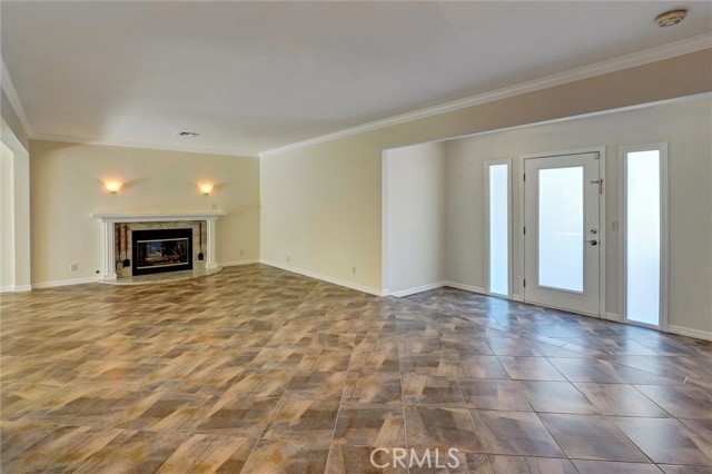 Detail Gallery Image 8 of 31 For 17068 Celtic, Granada Hills,  CA 91344 - 3 Beds | 2 Baths