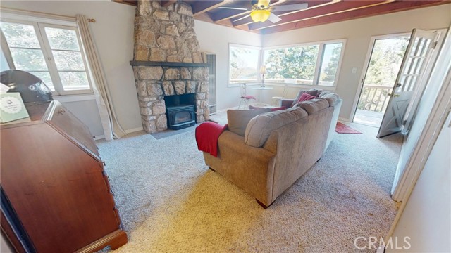 Detail Gallery Image 18 of 64 For 616 Wellsley Dr, Lake Arrowhead,  CA 92352 - 3 Beds | 2 Baths
