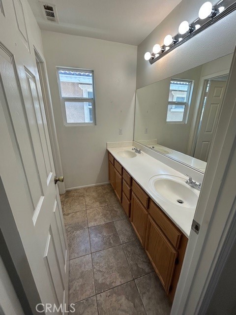 Detail Gallery Image 33 of 46 For 1911 Cefalu Ct, Riverside,  CA 92507 - 5 Beds | 2/1 Baths