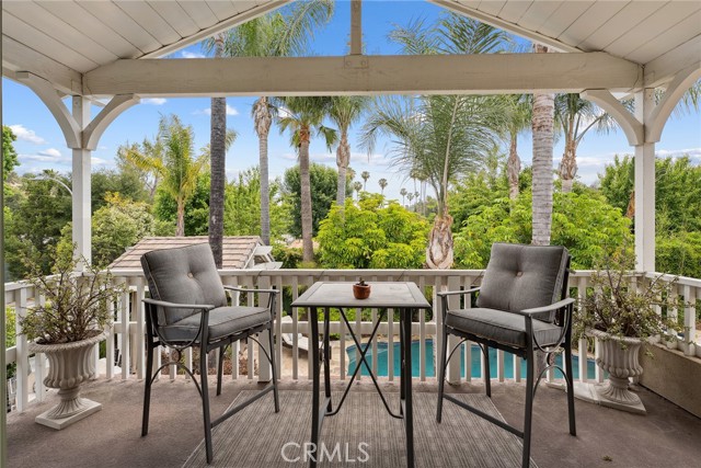 4520 El Caballero Drive, Tarzana CA: https://media.crmls.org/medias/0e3fb86f-4632-479f-9c3a-65824bce010f.jpg