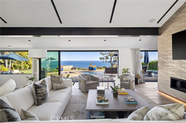 Detail Gallery Image 2 of 75 For 44 Sea Cove Dr, Rancho Palos Verdes,  CA 90275 - 4 Beds | 4/1 Baths