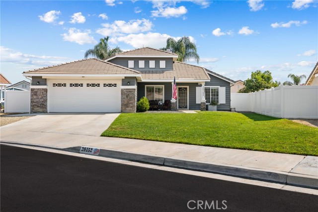 Detail Gallery Image 2 of 60 For 20152 Mapleleaf Ct, Wildomar,  CA 92595 - 3 Beds | 2 Baths