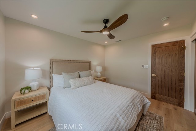 9141 Aloha Drive, Huntington Beach CA: https://media.crmls.org/medias/0e431429-1fd2-418c-983b-dde143c126f9.jpg