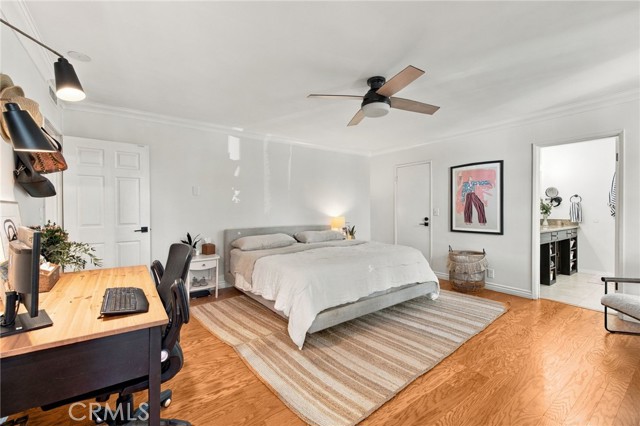 10240 Camarillo, 115 photo 13