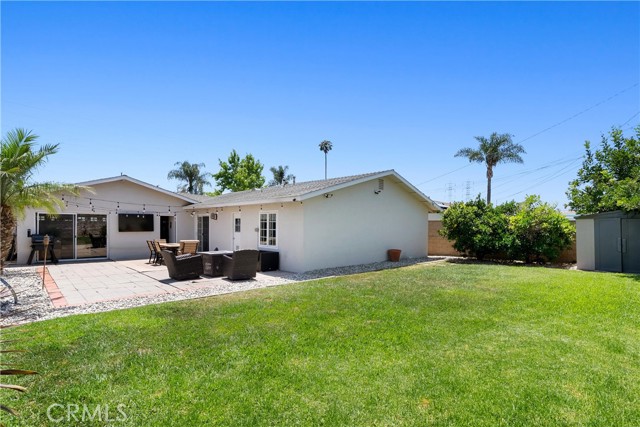 10171 Kukui Drive, Huntington Beach CA: https://media.crmls.org/medias/0e43d5d7-6094-446f-9844-3586f52a3daf.jpg