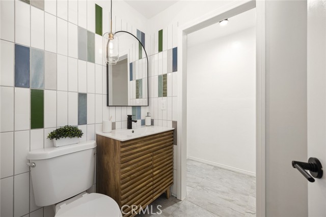 Detail Gallery Image 14 of 23 For 304 W Graves Ave, Monterey Park,  CA 91754 - 2 Beds | 1/1 Baths