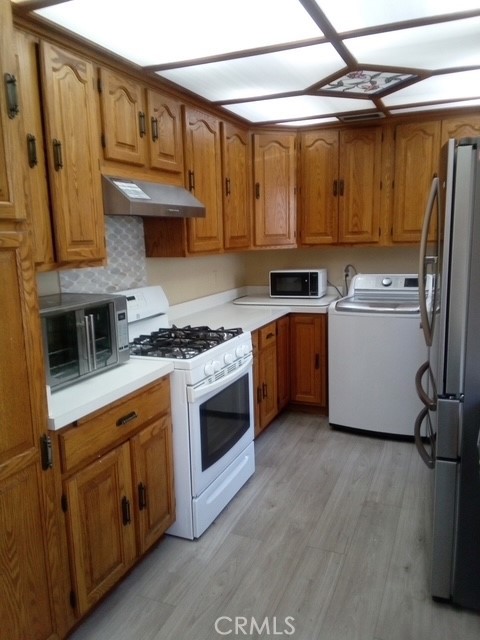 Detail Gallery Image 10 of 27 For 11742 Terradell, Santa Fe Springs,  CA 90670 - 4 Beds | 2 Baths