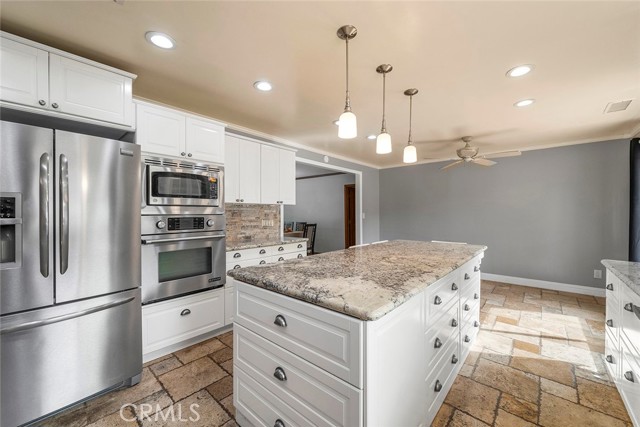 Detail Gallery Image 22 of 74 For 28736 Warren Rd, Hemet,  CA 92545 - 4 Beds | 3/1 Baths