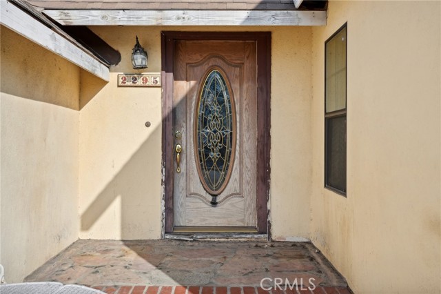 Detail Gallery Image 3 of 34 For 2295 W Wardlow Rd, Long Beach,  CA 90810 - 3 Beds | 2 Baths