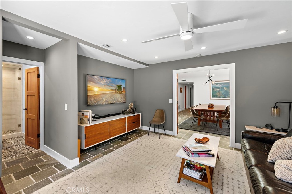 MLS #LG25242094 image #12