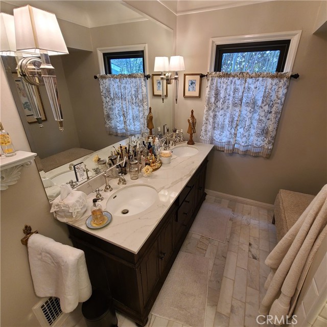 Main bathroom