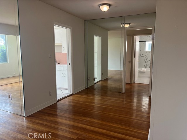5363 La Jolla Boulevard, La Jolla CA: https://media.crmls.org/medias/0e49c476-da4f-408d-a891-43d75ddad2bb.jpg