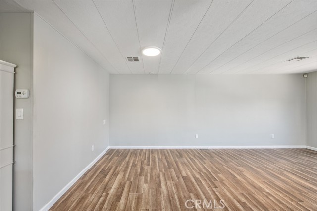 Detail Gallery Image 10 of 36 For 1186 Oakland Way, Corona,  CA 92882 - 2 Beds | 2 Baths