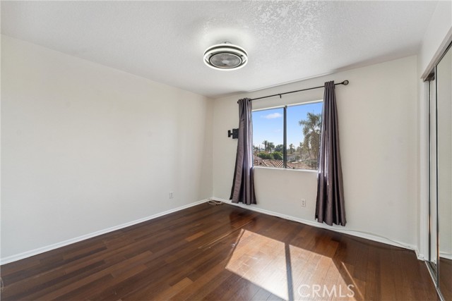 Detail Gallery Image 19 of 26 For 3425 E 15th St 18d,  Long Beach,  CA 90804 - 2 Beds | 2 Baths